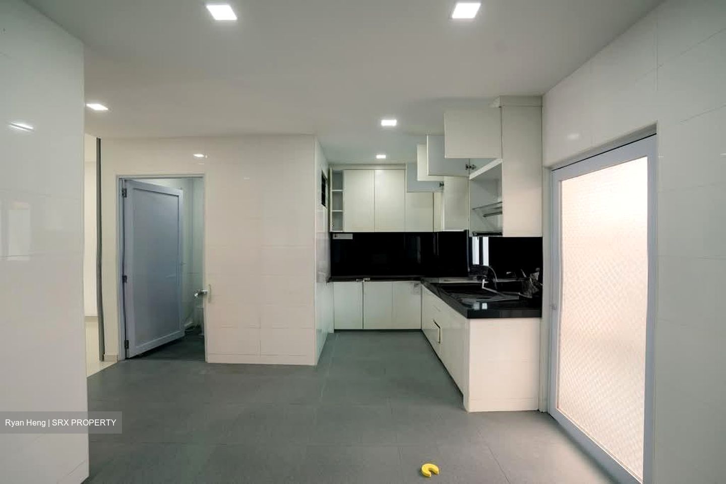 Karikal Lane (D15), Terrace #553812431